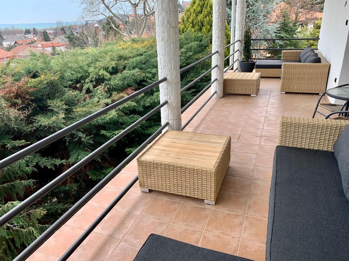 Koi Apartman Balatonalmádi Exterior foto