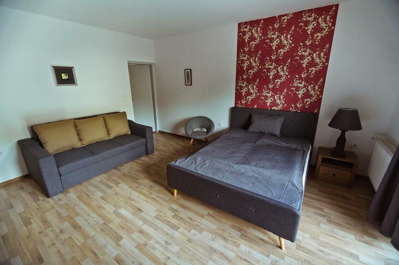 Koi Apartman Balatonalmádi Exterior foto